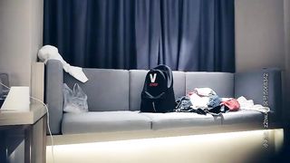 77777小天探花颜值不错肉肉身材妹子第三炮，舔逼特写口交站立抬腿侧入大力猛操