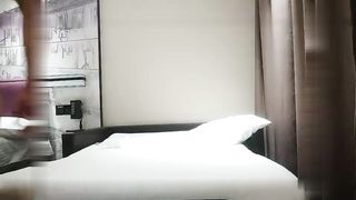 91沈先森嫖娼大师带你找外围，高素质冷艳黑靴妹子，新视角拍摄翘起屁股口交，骑乘后入大力猛操