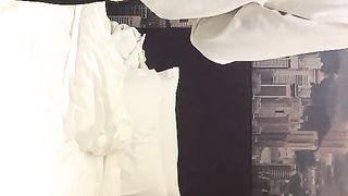 【步宾寻花】洋娃娃般的外围小姐姐，脸蛋精致漂亮，女神温柔可舌吻，性爱细节啪啪完美展示