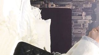 【步宾寻花】洋娃娃般的外围小姐姐，脸蛋精致漂亮，女神温柔可舌吻，性爱细节啪啪完美展示2