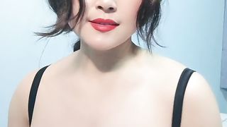 【69堂精品】爆乳黑丝道具玩弄骚穴浪叫呻吟掰开逼让小哥抽插 02