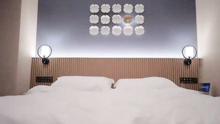 【69堂精品】约操外围美女邻家妹妹白嫩小奶子一手抓