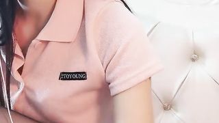 美女包臀裙黑丝美腿展示美足掰开粉穴特写01