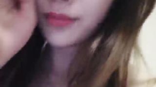 【69堂精品】御姐黑丝网袜红色吊带睡衣道具大黑牛自慰刺激阴蒂