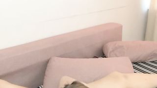 大王叫我来巡她第一场口交舔弄阴茎舔蛋蛋高潮内射