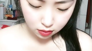 【69堂精品视频】奶胸兔兔玩弄鸡巴蛋蛋主动上位观音坐莲刺激