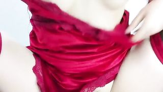 悠悠子公主手指摸弄大肥逼高潮不断呻吟