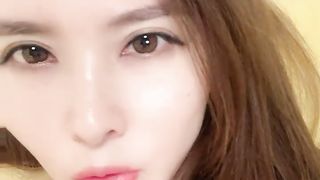 【69免费视频】网红极品御姐开档黑丝美腿火辣身材M腿揉搓多毛骚穴