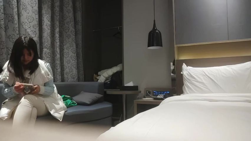 【69免费视频】大屌男酒店约操极品外围上位抽插高潮01