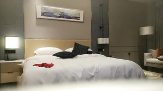 【69堂精品视频】酒店约操外围小姐姐美乳翘臀抠穴花式啪啪