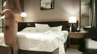 【69堂精品视频】高颜值妹子换上包臀裙精彩啪啪互摸骑坐