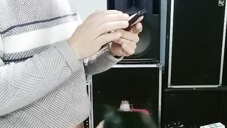 【69堂精品视频】大嫂足交丝袜高跟诱惑衣服都没脱完就草上了