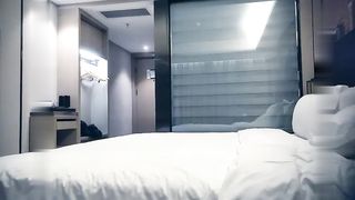 【69堂精品视频】小七小天探花约妹子啪啪隔着裤子摸逼特写