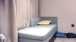 【69堂精品】约妹子在沙发啪啪蹲着口交上位骑坐后入抽插猛操