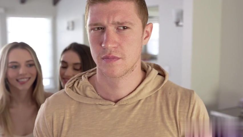 【69堂精品】继姐说穿那么多衣服真碍事不如让我们坦诚相见