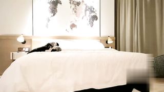 【69堂免费视频】小宝寻花让妹子自慰侧入后入被操的呻吟受不了