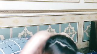 【69堂免费视频】风骚的少妇这次跟好姐妹一起玩4P轮流展示啪啪