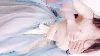 【69堂免费视频】极品白虎尤物『芋圆呀呀』完美身材粉B一线天 速插淫语呻吟超淫