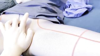 【69堂免费视频】绝世美穴白虎大长腿嫩模按在沙发上猛烈中出