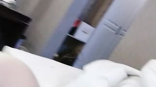 【69堂免费视频】网红女神近期下海文静高冷情趣内裤一线天肥穴