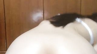 【69堂免费视频】新来的学妹全程露脸在狼友的金钱攻势下风骚