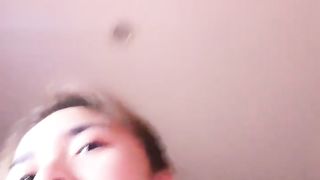 【69堂免费视频】黑丝露脸极品妞跟年轻小哥亲热，舌吻吃奶抠逼淫荡又刺激