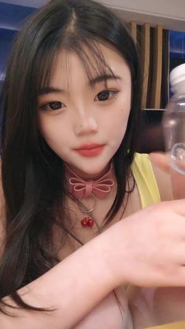 【69堂免费视频】抓屌吸吮深喉，扒开内裤爆操