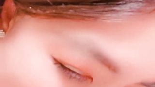 【69堂免费视频】与服装店的老板娘约炮，连干两炮赶进度