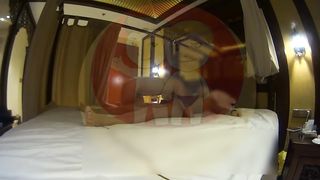 【69堂免费视频】古典主题房约了以为身材丰腴的性爱女郎