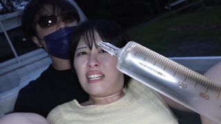 【69堂免费视频】为了保护我的儿子和丈夫，我今天要进行两洞和解……一个真正的素人妻子，因为想到了自己有戴绿帽子癖的丈夫而未经允许来和解