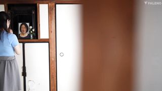 【69堂免费视频】养活男人大家庭的忠诚姐姐的有点疯狂的日常生活吉高寧々