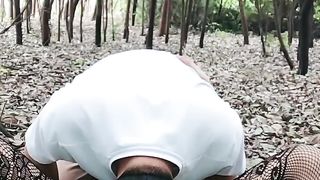 【69堂免费视频】抱着屁股打桩机猛操，逼逼抽烟69姿势口交舔逼