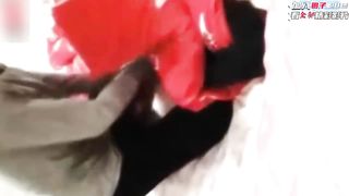 【69堂免费视频】激情实录强暴新婚亲姐！姐姐反抗被干差点哭出声！