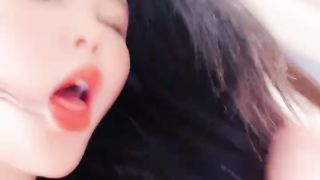 【69堂免费视频】爆操大白屁股，第一视角后入