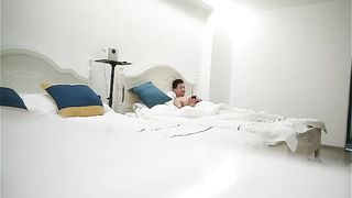 【69堂免费视频】【换妻偷拍】今夜大场面3男2女情色小游戏