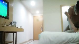 【69堂免费视频】小姐姐跟情人激情舌吻 鸳鸯浴 啪啪后入无套激情无限