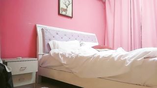 【69堂免费视频】肉肉少妇 近距离视角摸奶子深喉口交 骑乘抽插再到床上操 翘起屁股后入猛操