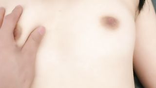 【69堂免费视频】让小哥的鸡巴已经翘上天，口交大鸡巴吃奶玩逼无套抽插草尿她