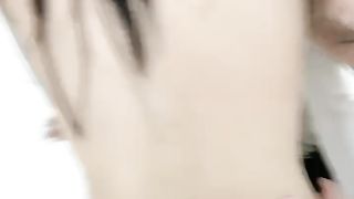 【69堂免费视频】清纯尤物美少女，要操逼了很开心，无毛骚穴揉阴蒂，大屌插入一顿怼，骑乘位，妹妹自己动