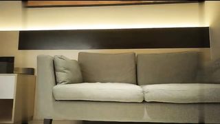 【69堂免费视频】微信转了3800元才把女神级极品性感外围女约到酒店,小逼粉嫩嫩,身材匀称,各种抽插,叫床销魂_国语