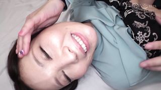 【69堂免费视频】以及透过无保护的家居服可以看到的胸部……嗯，色情