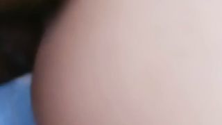 【69堂免费视频】偷偷在房间发骚，性感美臀，奶子好涨能挤出乳汁，叫来老王操逼，扶屌骑乘，后入大屁股