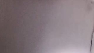 【69堂免费视频】偷偷在房间发骚，性感美臀，奶子好涨能挤出乳汁，叫来老王操逼，扶屌骑乘，后入大屁股