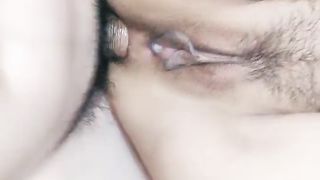 【69堂免费视频】劲爆爆菊花，边揉奶子边玩逼，大鸡巴尽根没入菊花抽插