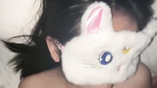 【69堂免费视频】都被博主调教成小母狗了，吞精，颜射，口爆样样精通，反差感十足_DeWatermark