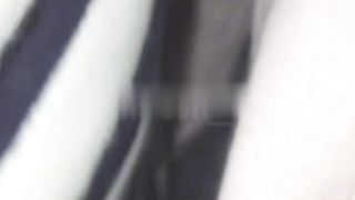 【69堂免费视频】短裙少女被带回宿舍碎花小内裤掰一边无套暴操干出白浆