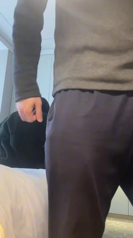 【69堂免费视频】约操极品身材闷骚女记者_深情口交_骚话连篇，出轨背德感直接让人妻高潮