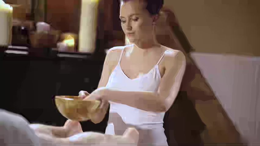 【69堂免费视频】捷克的秘密推油性爱