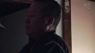 【69堂免费视频】我想知道我的房子在哪里。青春期的鹤佩塔在放学回家的路上。对怀孕的老人进行绝对的强制中出教育。_松本いちか_1