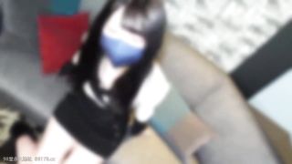 【69堂免费视频】带着口罩都挡不住清纯的面孔